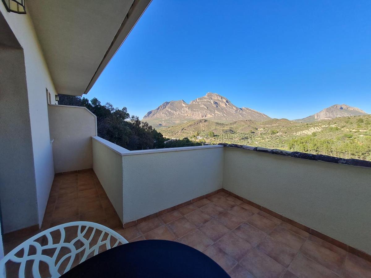 Hostal Rural De Cuadros Bedmar y Garciez Bagian luar foto